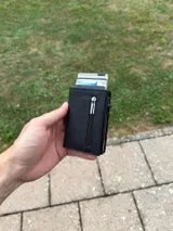 Foto des Portemonnaies aus einer Bewertung